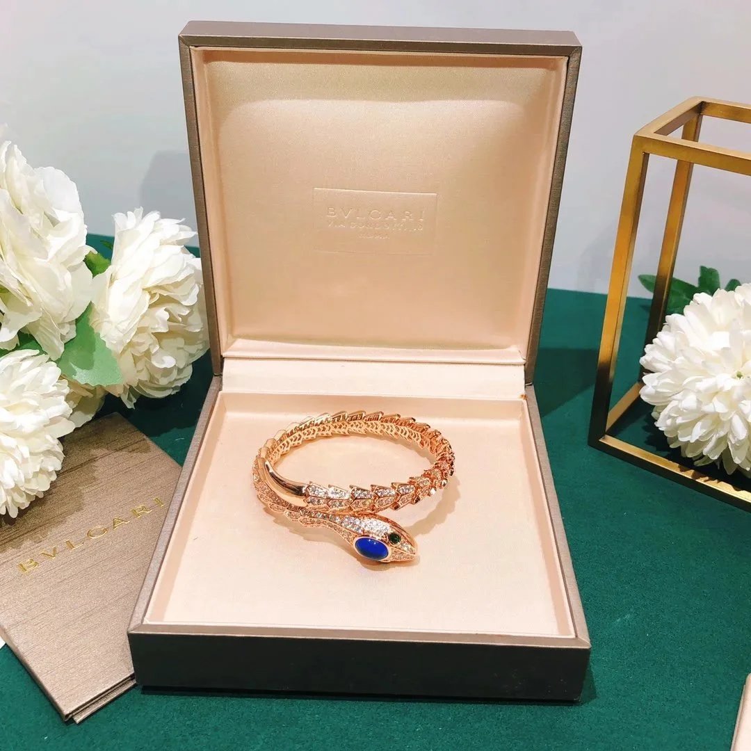 12（b*v*l*g*a**i）