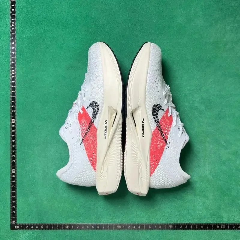 No.6 White Red Black FD6556 100